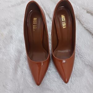 Miss Lola Amelia Mocha heels size 7